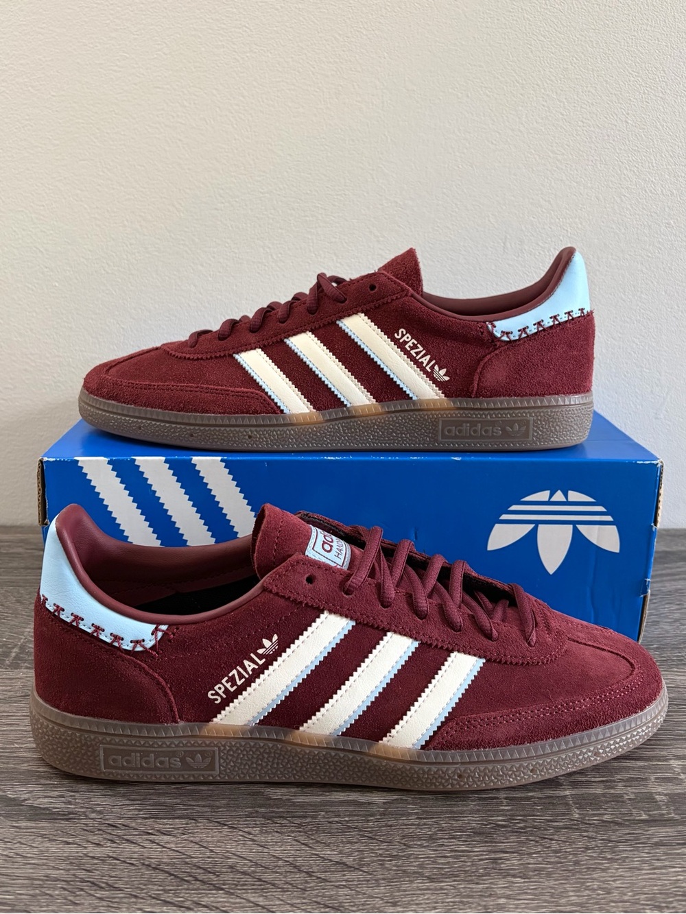 Men's Size 10 Adidas Spezial Burgundy White Light Blue Fashion Sneakers